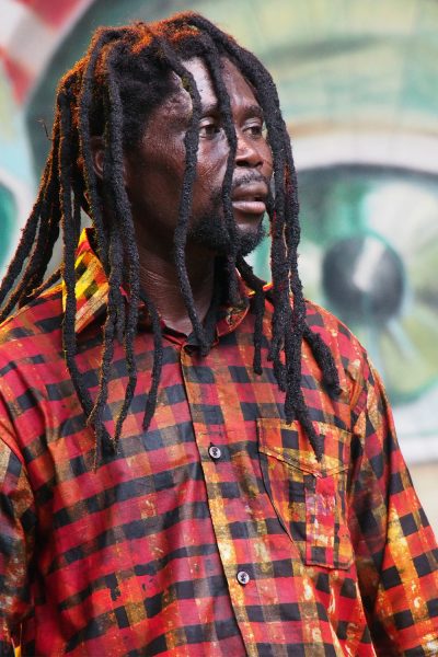 Abaadongo Adontanga (Dorgo, Tanz, Gesang) . King Ayisoba (Ghana) . Rudolstadt Festival . 2016 (Foto: Andreas Kuhrt)