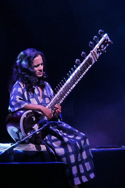 Anoushka Shankar (Sitar) (England/Indien) . Rudolstadt Festival . 2016 (Foto: Andreas Kuhrt)