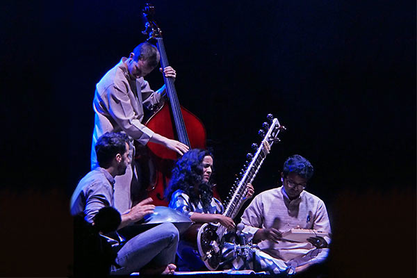 Anoushka Shankar (England/Indien) & Band . Rudolstadt Festival . 2016 (Foto: Andreas Kuhrt)