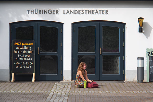 Sitzblockade am Theater . Rudolstadt Festival . 2016 (Foto: Andreas Kuhrt)