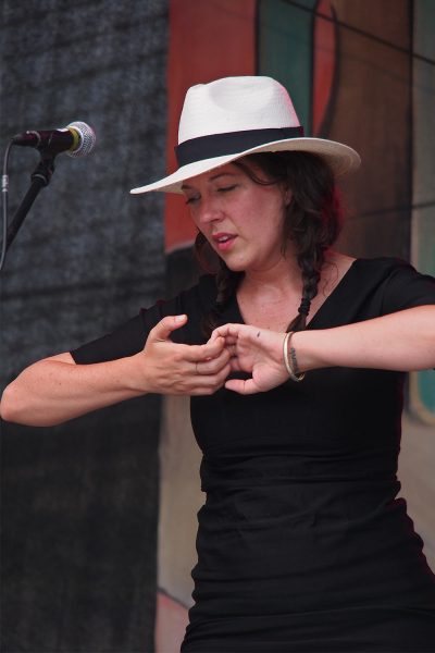 Alejandra Ribera (Kanada) . Rudolstadt Festival . 2016 (Foto: Andreas Kuhrt)