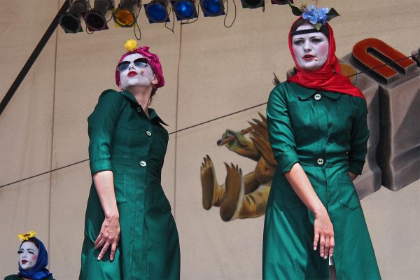 Ruslana Khazipova, Natalya Zozul & Tanya Gavrilyuk . Dakh Daughters (Ukraine) . Rudolstadt Festival . 2016 (Foto: Andreas Kuhrt)