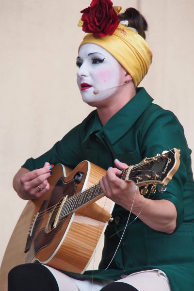 Anna Nikitina . Dakh Daughters (Ukraine) . Rudolstadt Festival . 2016 (Foto: Andreas Kuhrt)