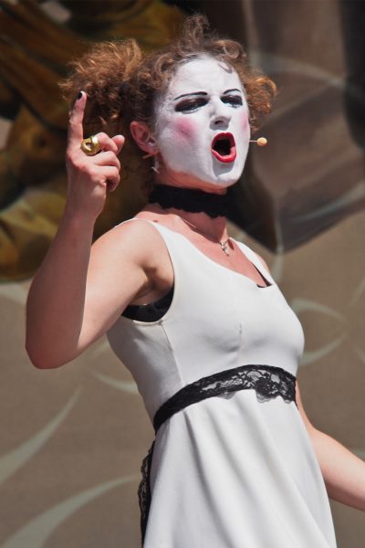 Natalka Halanevych . Dakh Daughters (Ukraine) . Rudolstadt Festival . 2016 (Foto: Andreas Kuhrt)