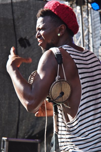 Dramane Dembélé . Gasandji (Kongo/Frankreich) . Rudolstadt Festival . 2016 (Foto: Andreas Kuhrt)