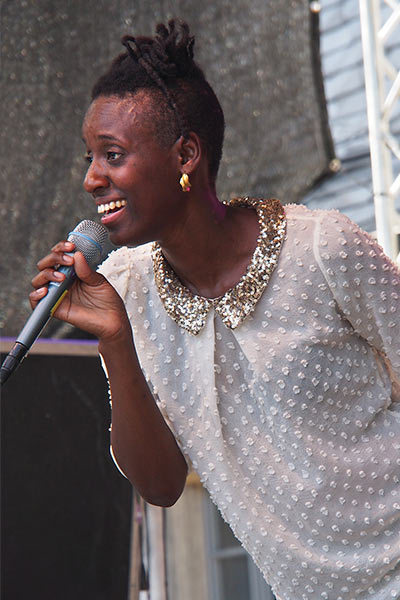 Gasandji (Kongo/Frankreich) . Rudolstadt Festival . 2016 (Foto: Andreas Kuhrt)