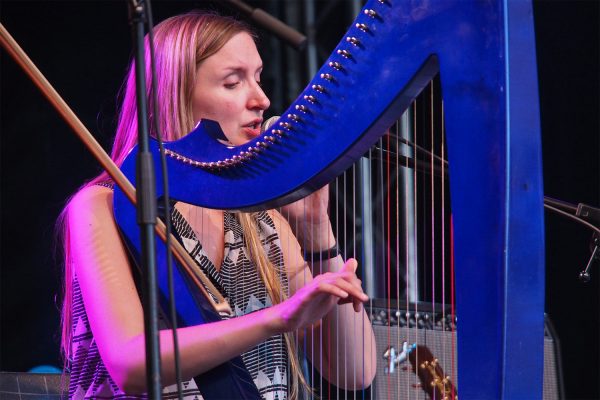 Rachel Newton . Emily Portman & The Coracle Band (England) . Rudolstadt Festival . 2016 (Foto: Andreas Kuhrt)