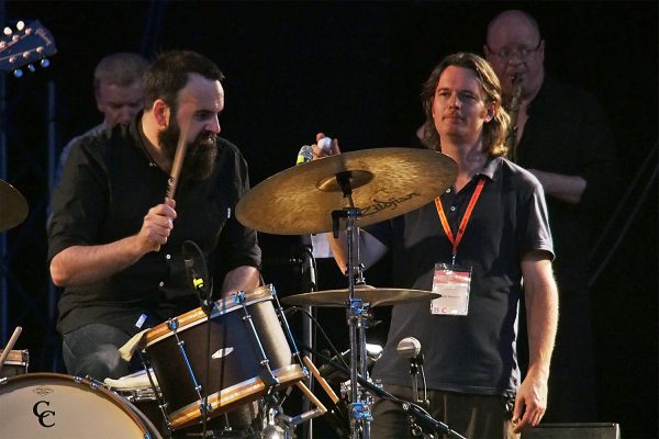 Graham Hopkins & Robert Bochnik . Glen Hansard & Band (Irland) . Rudolstadt Festival . 2016 (Foto: Andreas Kuhrt)