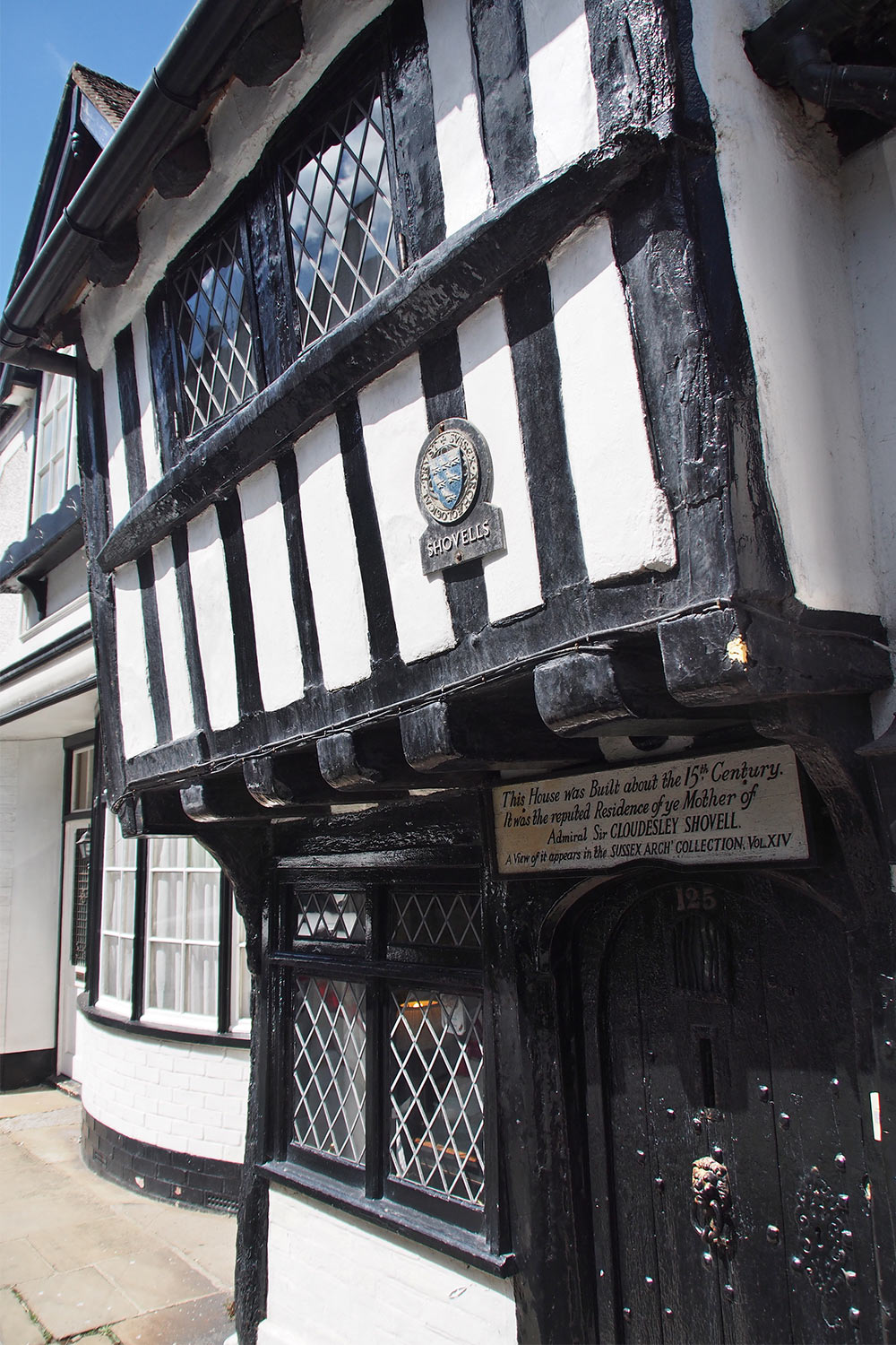 Mutterhaus von Admiral Shovell aus dem 15. Jh. . All Saints' Street . historische Altstadt von Hastings . England (Foto: Andreas Kuhrt 2016)