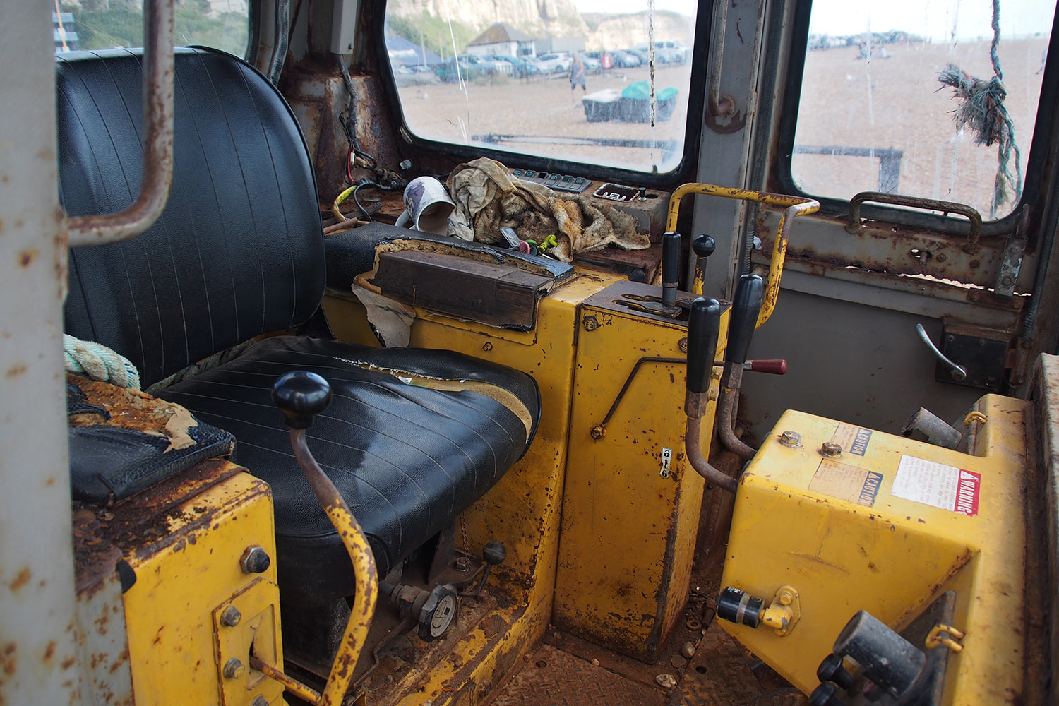 Zugmaschine am Fischereistrand . Hastings . England (Foto: Andreas Kuhrt 2016)