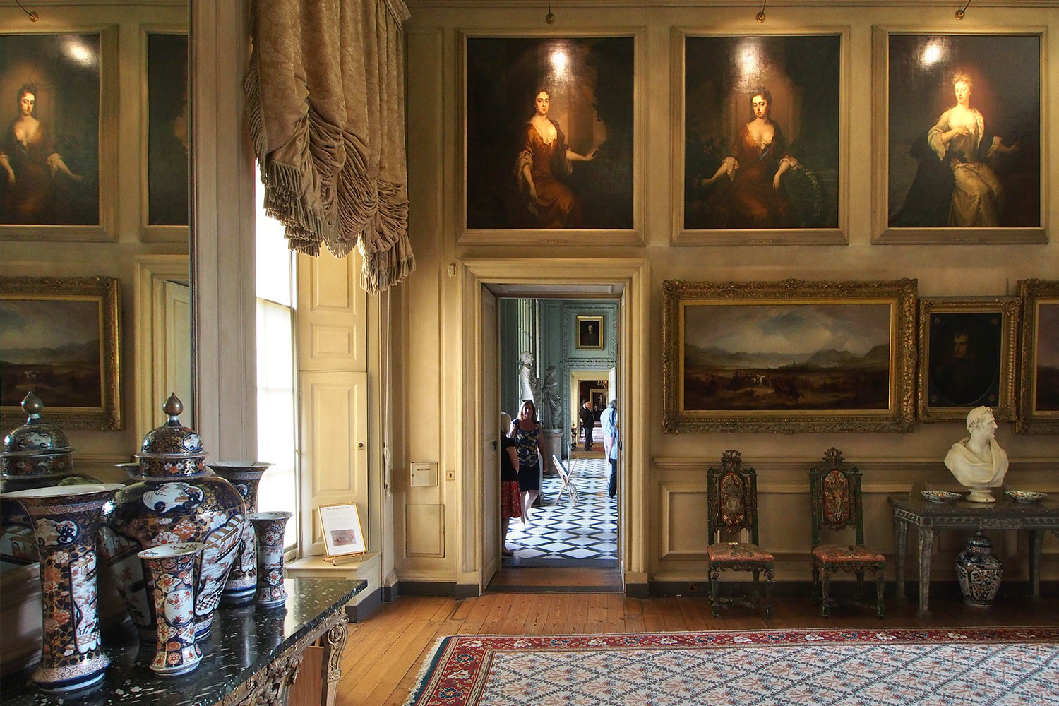 P0054161-2016-08-11-suedengland-petworth-house-little-dining-room Beauty Room . Petworth House . Sussex . Südengland (Foto: Andreas Kuhrt)