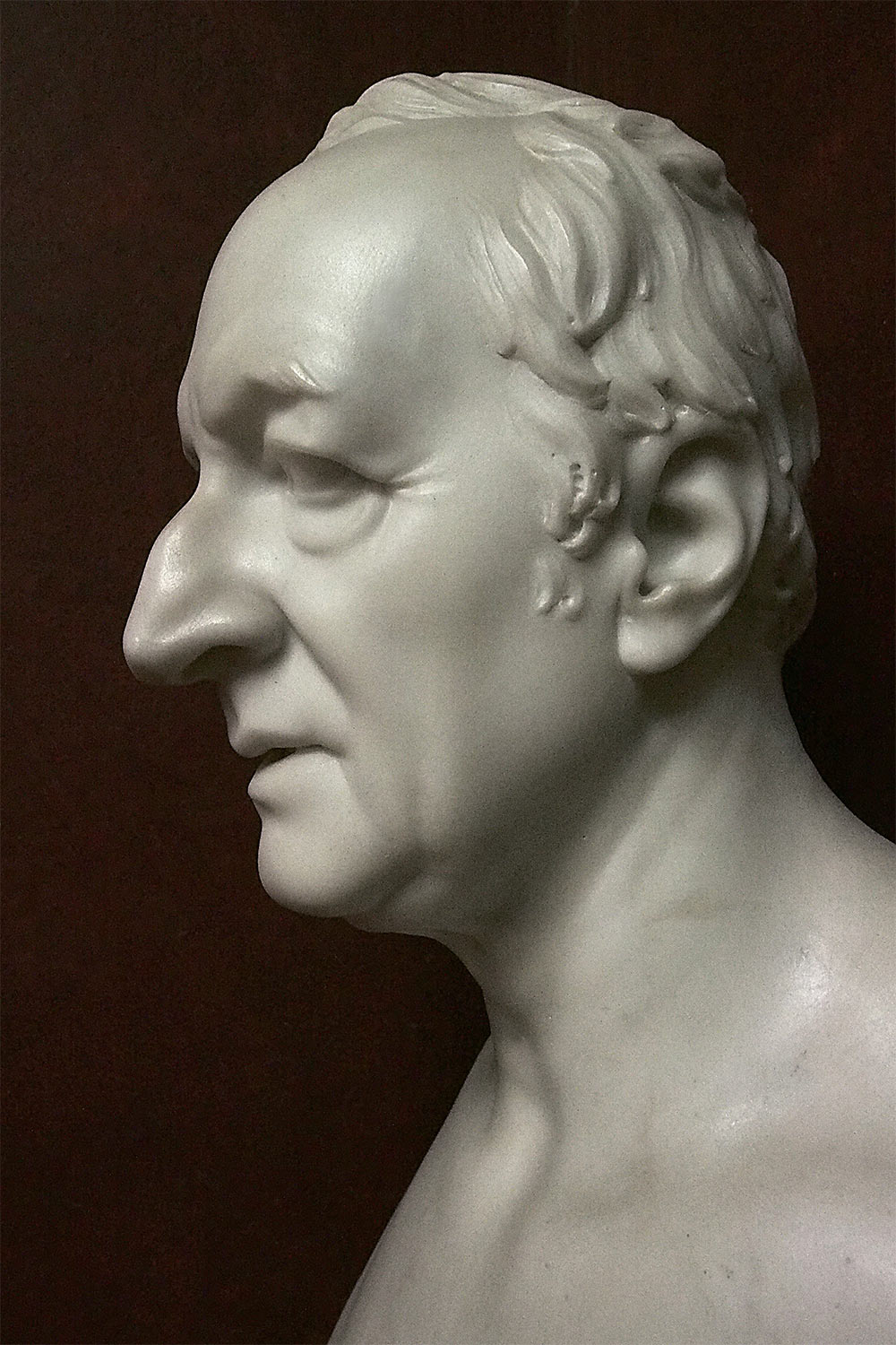 P0054236-2016-08-11-suedengland-petworth-house-north-gallery-william-behnes-bueste-george-o-brien-wyndham Marmorbüste "George O'Brien Wyndham, 3rd Earl of Egremont" (1826 von William Behnes) . North Gallery . Petworth House . Sussex . Südengland (Foto: Andreas Kuhrt)