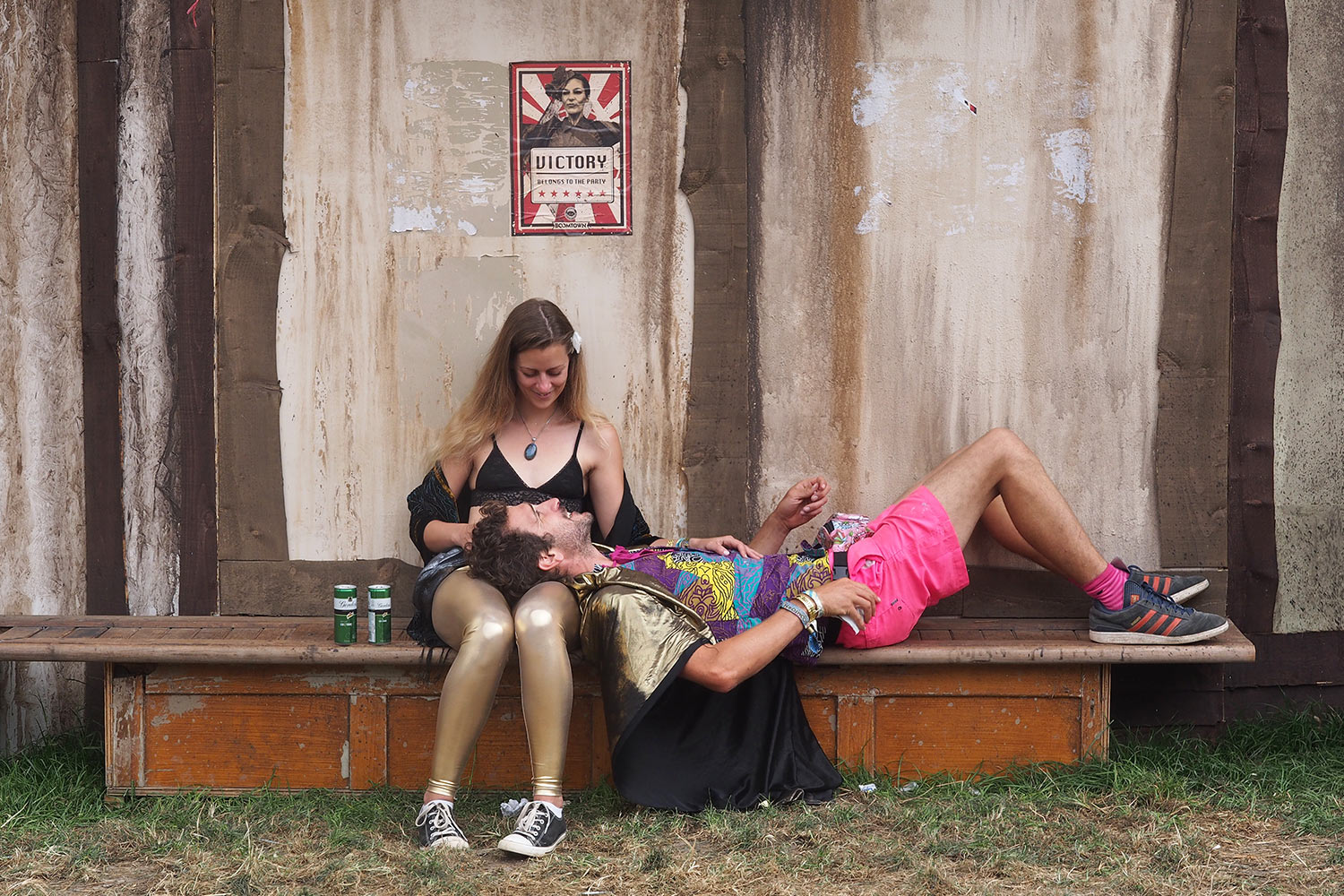 P0055048-2016-08-13-suedengland-boomtown Besucher in "Wild West" . Boomtown Fair . bei Winchester . Hampshire . Südengland (Foto: Andreas Kuhrt)