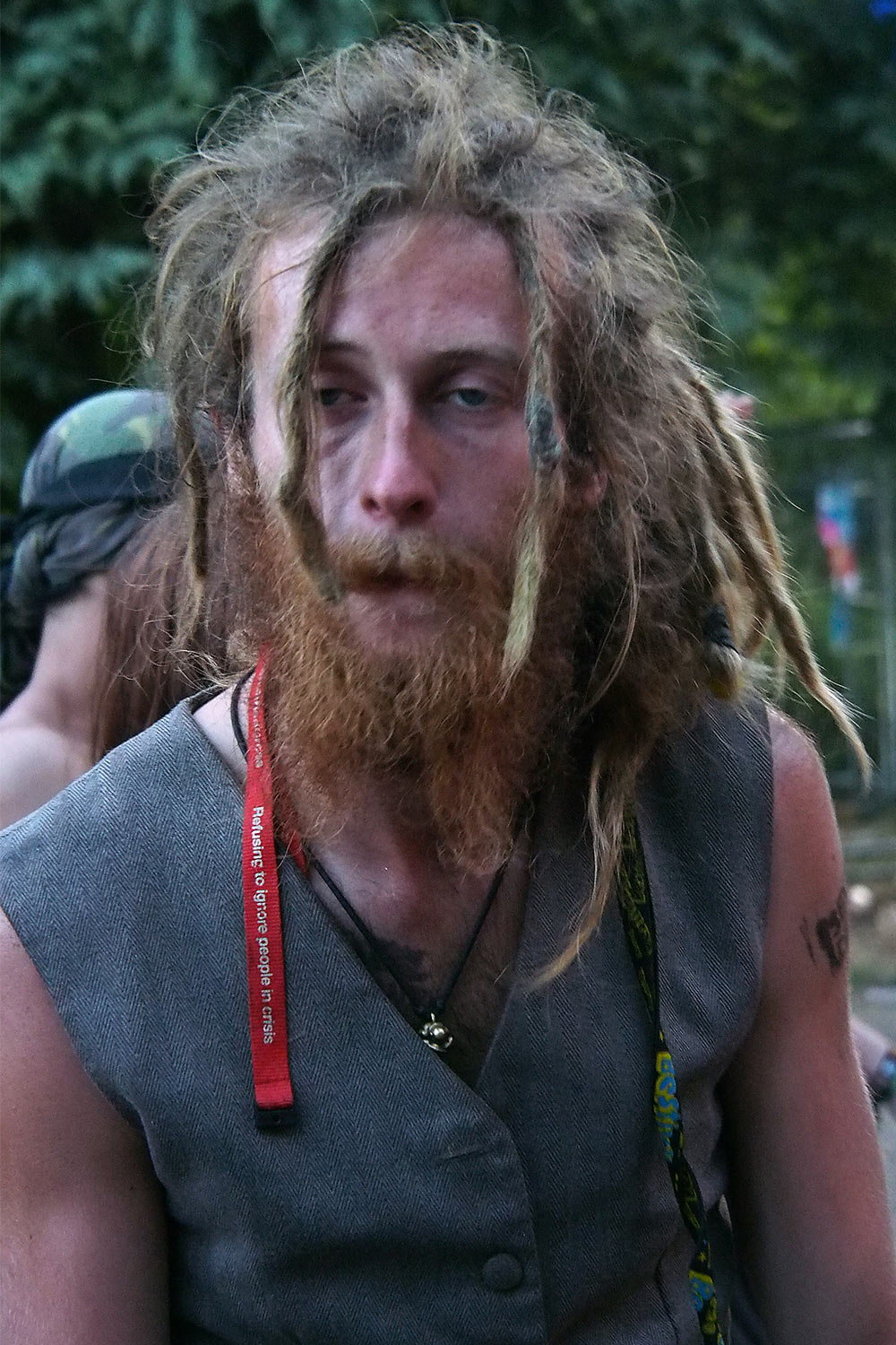 P0055245-2016-08-13-suedengland-boomtown-wild-west-old-mine-rastaman-am-limit Rastaman am Limit . Old Mine in Wild West . Boomtown Fair . bei Winchester . Sussex . Südengland (Foto: Andreas Kuhrt)
