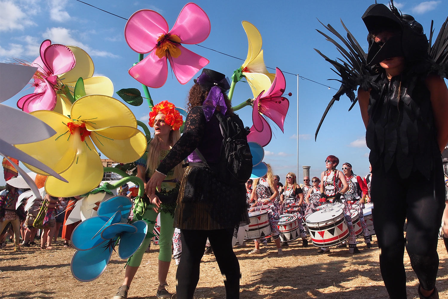 P0055456-2016-08-14-suedengland-boomtown-carnival Sunday Carnival Parade . Town Centre . Boomtown Fair . bei Winchester . Sussex . Südengland (Foto: Andreas Kuhrt)