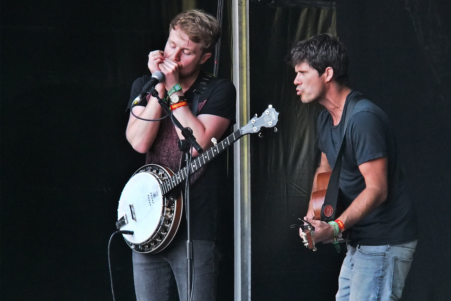 P0055517-2016-08-14-suedengland-boomtown-wild-west-old-mine-seth-lakeman Seth Lakeman . Old Mine in Wild West . Boomtown Fair . bei Winchester . Sussex . Südengland (Foto: Andreas Kuhrt)