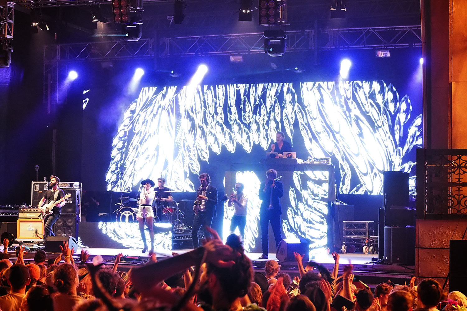 P0055588-2016-08-14-suedengland-boomtown-town-centre-stage-parov-stelar Parov Stelar . Town Centre Stage . Boomtown Fair . bei Winchester . Sussex . Südengland (Foto: Andreas Kuhrt)