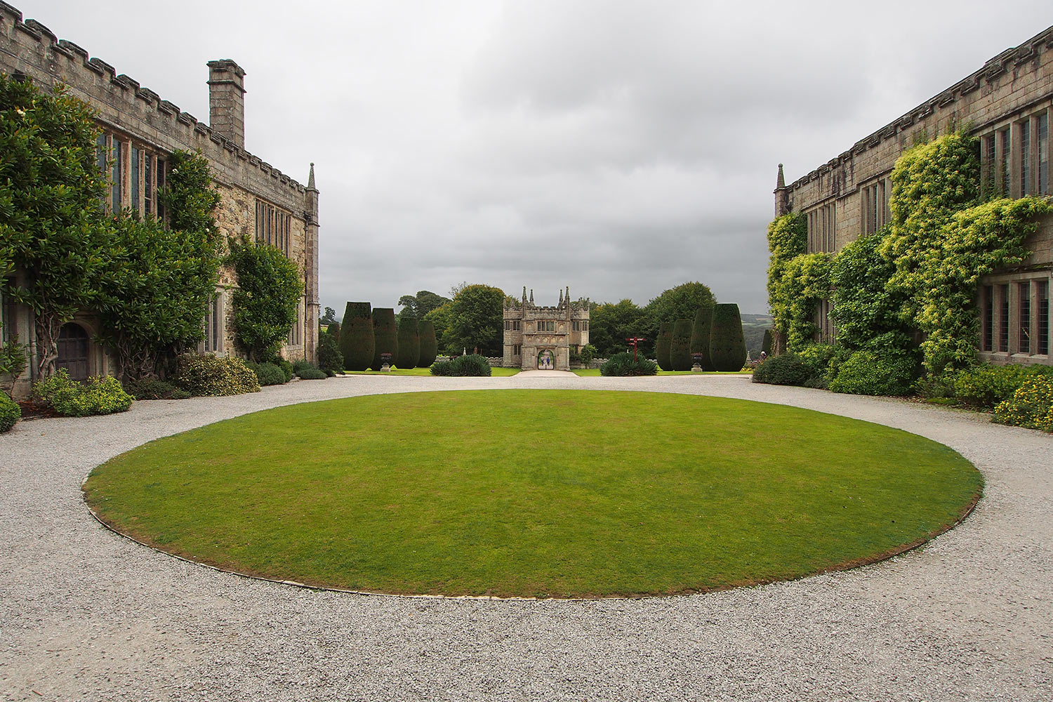 Innenhof . Lanhydrock House . Cornwall . Südengland (Foto: Andreas Kuhrt 2016)