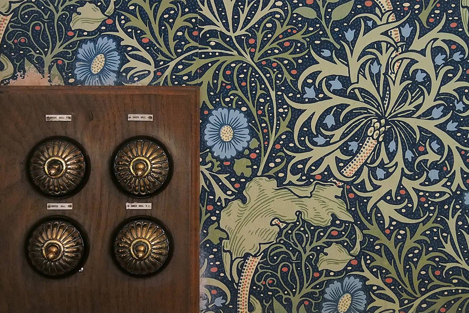 Lichtschalter . Lanhydrock House . Cornwall . Südengland (Foto: Andreas Kuhrt 2016)