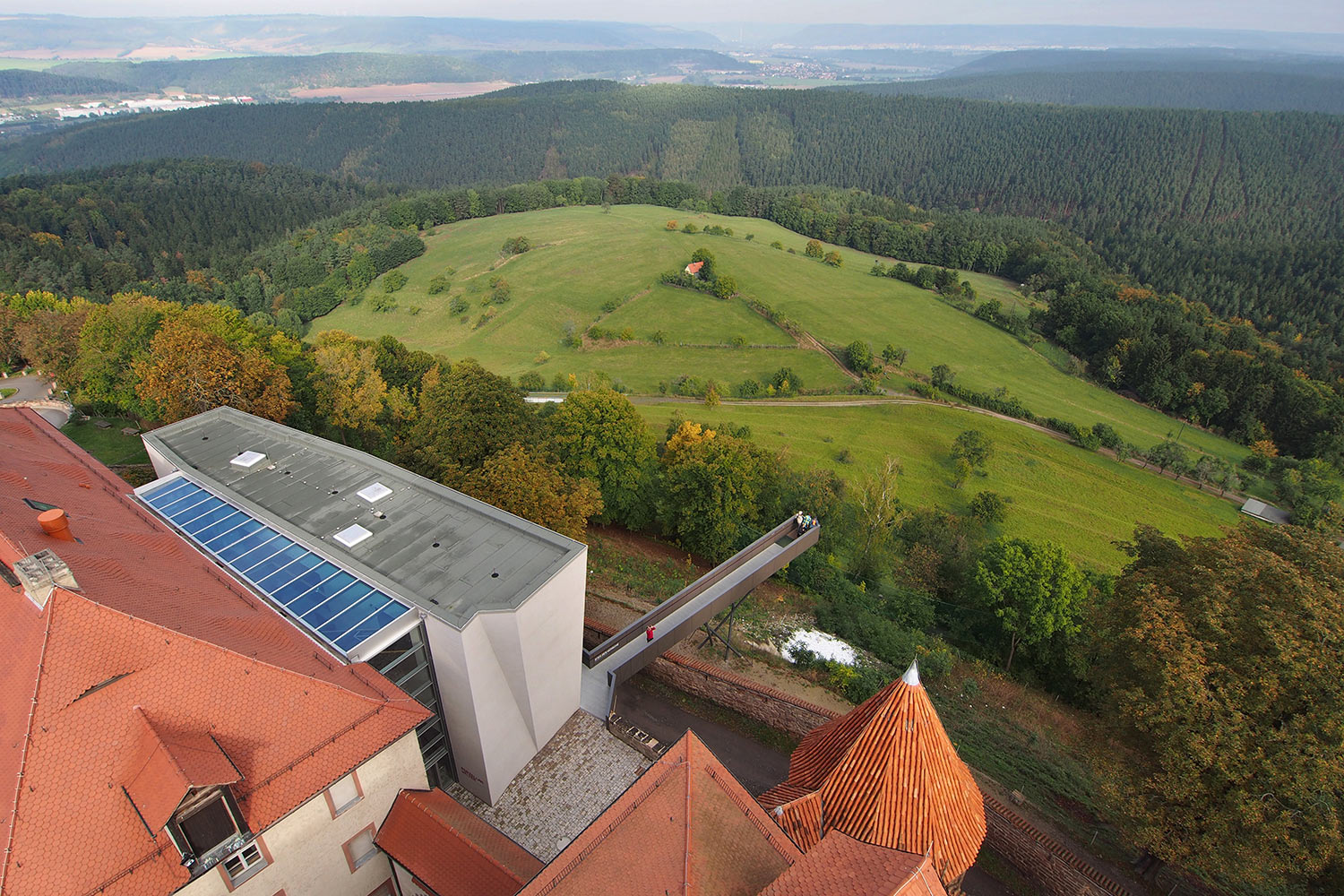 Blick vom Burgturm nach Norden . Leuchtenburg . bei Seitenroda . Thüringen (Foto: Andreas Kuhrt 2016)