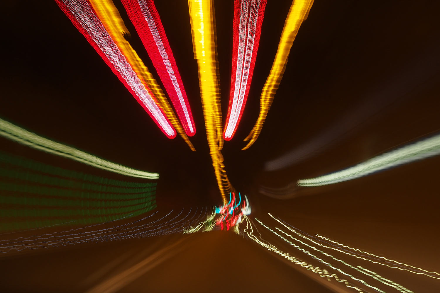 Wischlicht im Rennsteigtunnel der A71 . Thüringen (Foto: Andreas Kuhrt 2016)