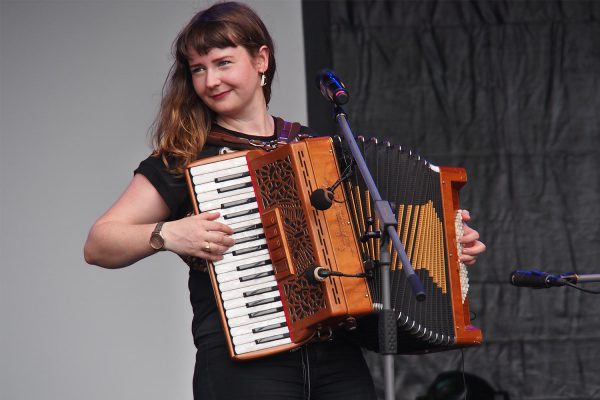 Mairearad & Anna: Mairearad Green . Rudolstadt-Festival 2017 (Foto: Andreas Kuhrt)