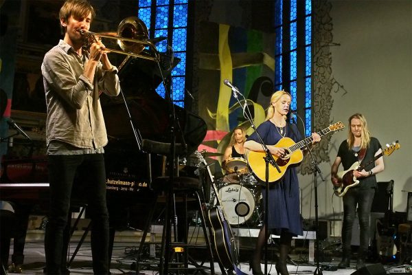 Stadtkirche: Helgi Jóhnsson, Marianne Lewandowski, Tina Dico & Pétur Ben . Rudolstadt-Festival 2017 (Foto: Andreas Kuhrt)