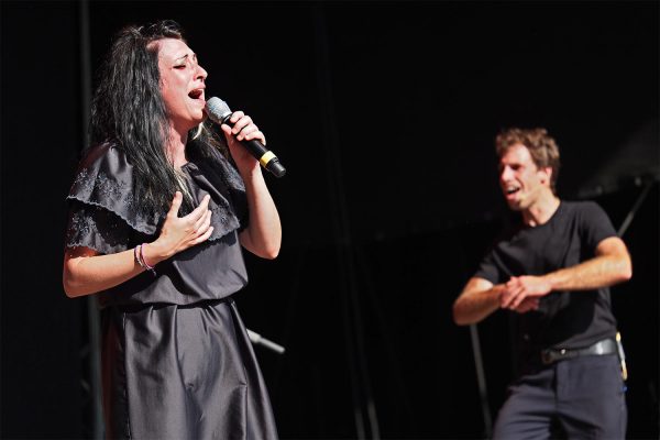 Humanophones: Frédérika Alésina & Rémi Leclerc . Rudolstadt-Festival 2017 (Foto: Andreas Kuhrt)