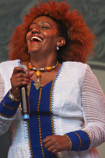 Krar Collective: Genet Asefa . Rudolstadt-Festival 2017 (Foto: Andreas Kuhrt)