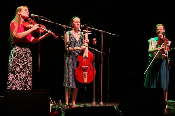 Sutari: Zofia Barańska, Barbara Songin & Katarzyna Kapela . Rudolstadt-Festival 2017 (Foto: Andreas Kuhrt)