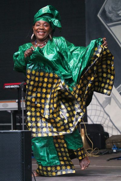 Trio Da Kali: Awa Kassé Mady Diabaté . Rudolstadt-Festival 2017 (Foto: Andreas Kuhrt)