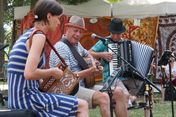 Heinepark: Straßenmusik-Band . Rudolstadt-Festival 2017 (Foto: Andreas Kuhrt)