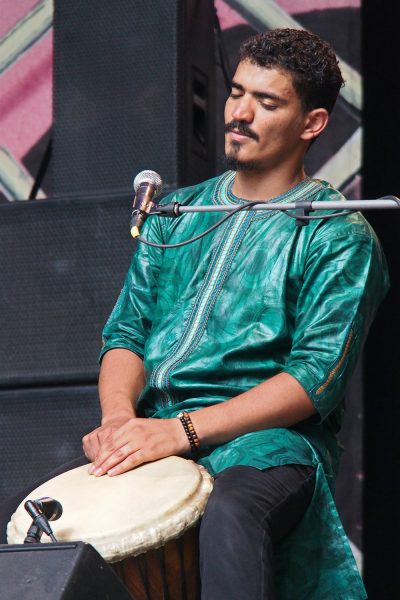 Imarhan: Hicham Bouhasse . Rudolstadt-Festival 2017 (Foto: Andreas Kuhrt)