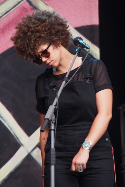 Ani DiFranco Band: Chastity Brown . Rudolstadt-Festival 2017 (Foto: Andreas Kuhrt)