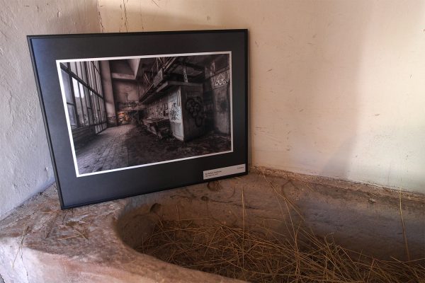 Old Papermill (Foto: Kai Secker) . Fotoausstellung "Ästhetiken des Verfalls" . Kloster Veßra 2018 (Foto: Andreas Kuhrt)