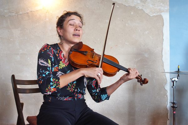 Güldeste Mamaç . Mahlukat . Rudolstadt-Festival 2018 (Foto: Andreas Kuhrt)