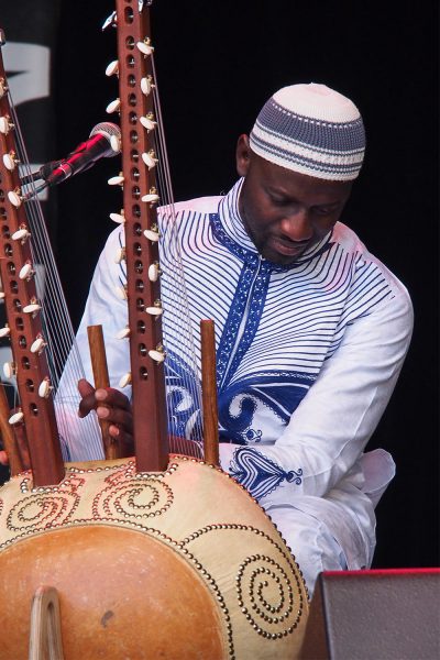 Seckou Keita . Rudolstadt-Festival 2018 (Foto: Andreas Kuhrt)