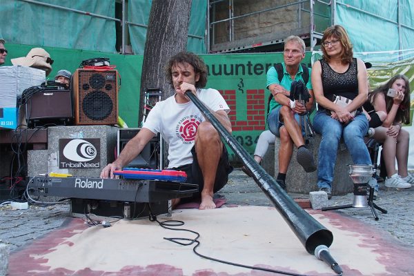 TribalNeed: Riccardo Moretti . Rudolstadt-Festival 2018 (Foto: Andreas Kuhrt)