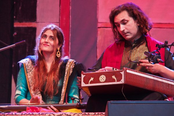 Barkha & Rahul Sharma . Rudolstadt-Festival 2018 (Foto: Andreas Kuhrt)