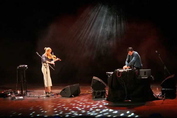 Maarja Nuut & Ruum (Hendrik Kaljujärv) . Rudolstadt-Festival 2018 (Foto: Manuela Hahnebach)