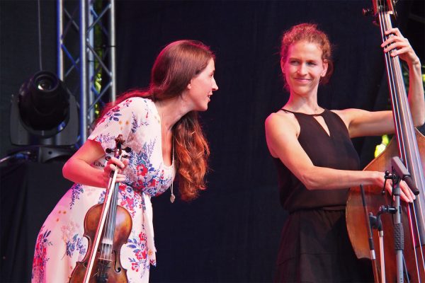 Ganes: Elisabeth Schuen & Natalie Plöger . Rudolstadt-Festival 2018 (Foto: Andreas Kuhrt)