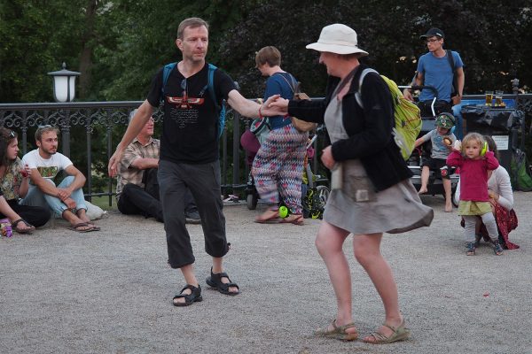 Publikum bei Debademba . Rudolstadt-Festival 2018 (Foto: Andreas Kuhrt)