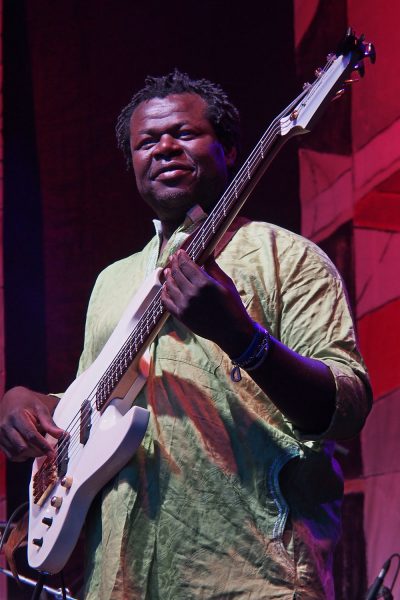 Debademba: Bisou Bass . Rudolstadt-Festival 2018 (Foto: Andreas Kuhrt)