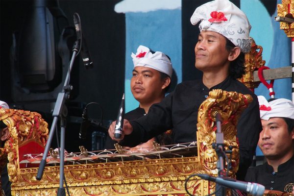 Salukat: Dewa Alit . Rudolstadt-Festival 2018 (Foto: Andreas Kuhrt)