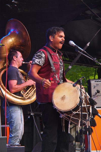 Red Baraat: Kenneth Bentley & Sunny Jain . Rudolstadt-Festival 2018 (Foto: Andreas Kuhrt)