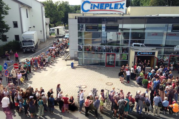 Filmpremiere "Wo Worte nicht hinreichen" im Kino "Cineplex" . Rudolstadt Festival . 2016 (Quelle: www.mdr.de)